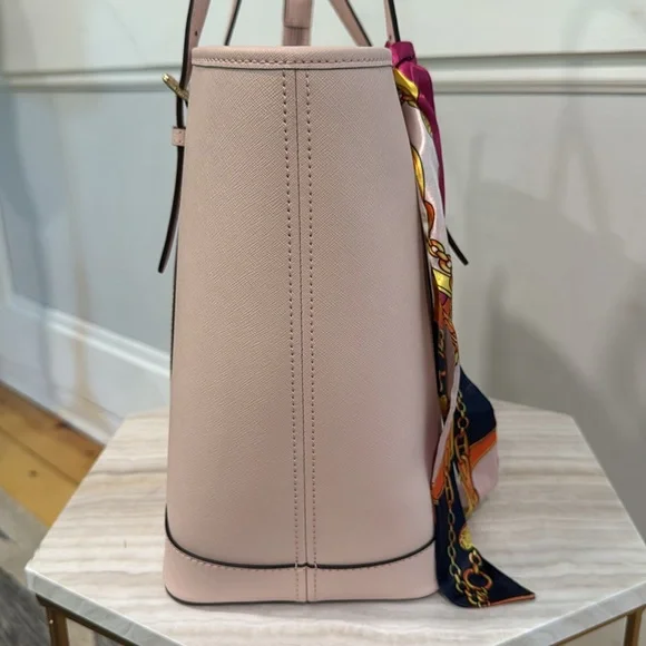 Michael Kors Tote Jet Set Large Pink Leather Travel Work Bag - Picture 7 of 17